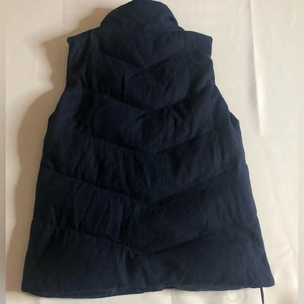 Gap women’s navy Primaloft wool blend vest size XS - Picture 2 of 10
